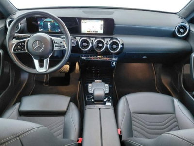 Mercedes-Benz Classe A Sedan 180 d Automatic 4p. Business (12)