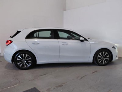 Mercedes-Benz Classe A Sedan 180 d Automatic 4p. Business (8)