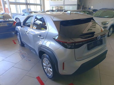 Toyota Yaris Cross 1.5 Hybrid 5p. E-CVT Active (6)