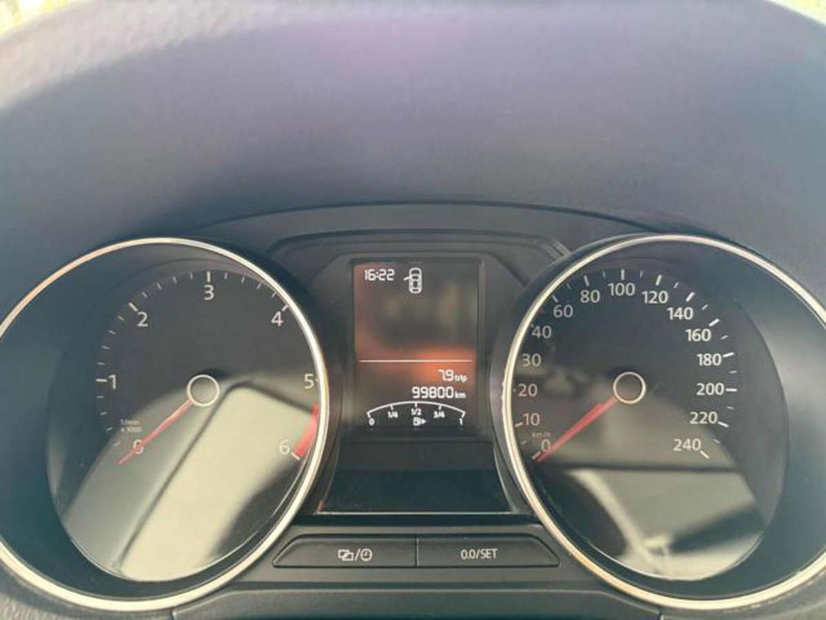 Volkswagen Polo Cross 1.4 TDI BlueMotion Technology (10)