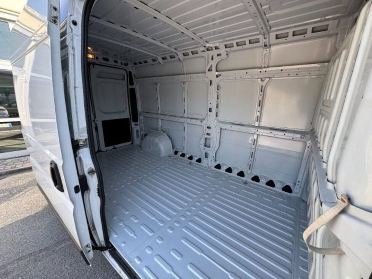 Peugeot Boxer 335 cassone fisso d.cab L3 2.2 bluehdi 140cv S&S (14)