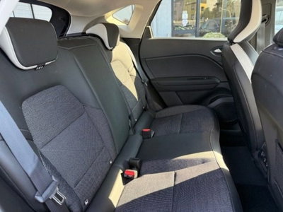 Renault Captur Full Hybrid E-Tech 145 CV Techno (10)