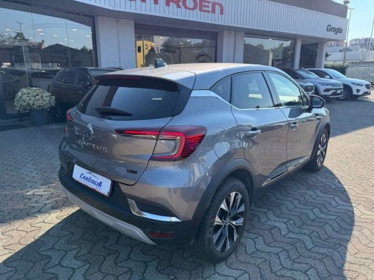 Renault Captur Full Hybrid E-Tech 145 CV Techno (5)