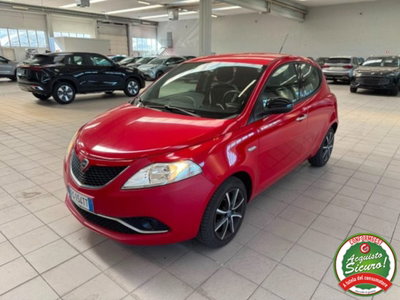 Lancia Ypsilon 1.2 69 CV 5 porte Gold usata