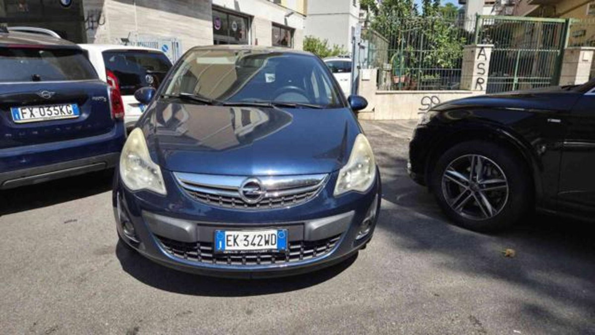 Opel Corsa 1.2 85CV 5 porte GPL-TECH Club (2)