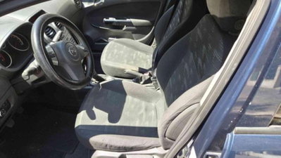 Opel Corsa 1.2 85CV 5 porte GPL-TECH Club (8)