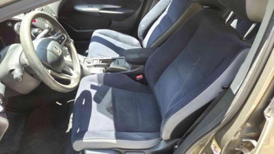 Honda Civic 1.4 i-DSi 5p. Elegance LE (7)