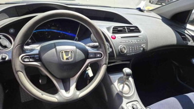 Honda Civic 1.4 i-DSi 5p. Elegance LE (8)