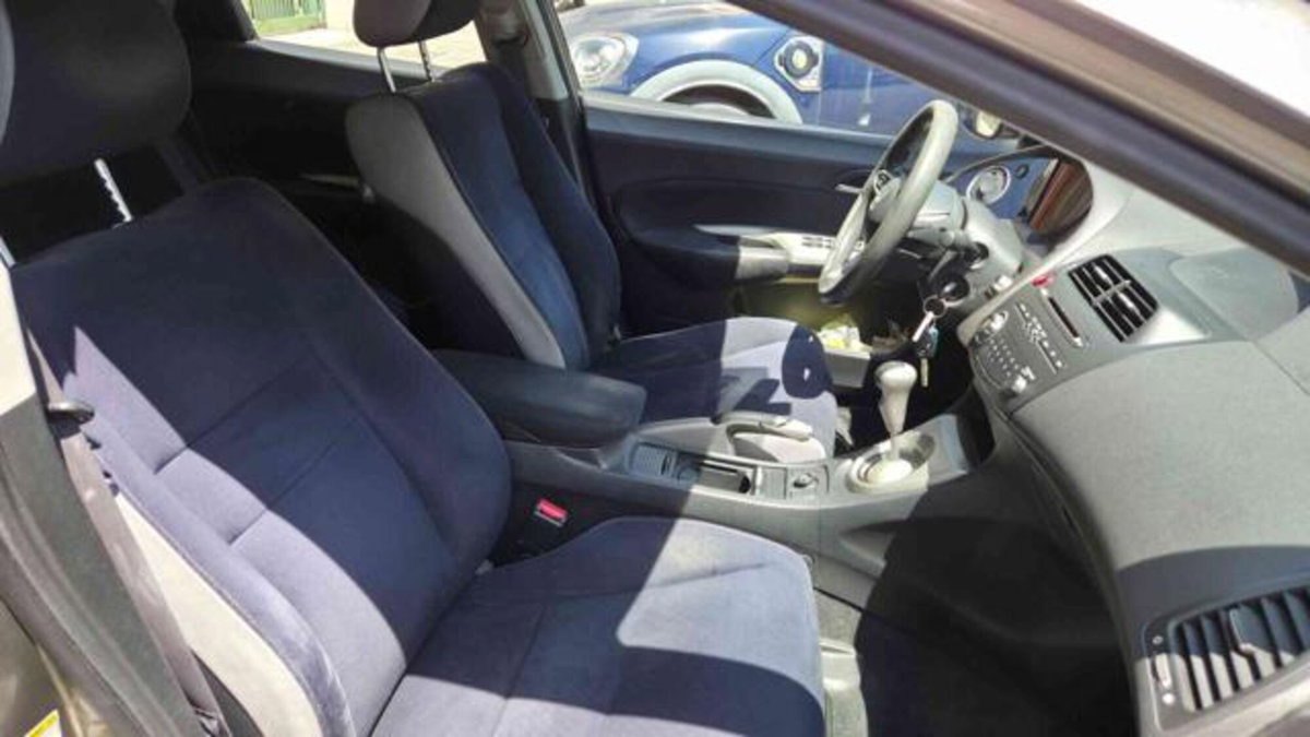 Honda Civic 1.4 i-DSi 5p. Elegance LE (9)