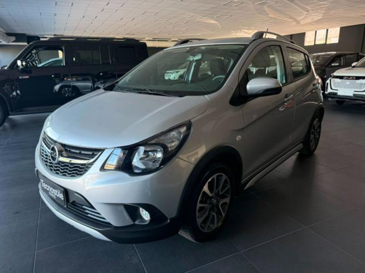 Opel Karl Rocks 1.0 73 CV GPL (2)
