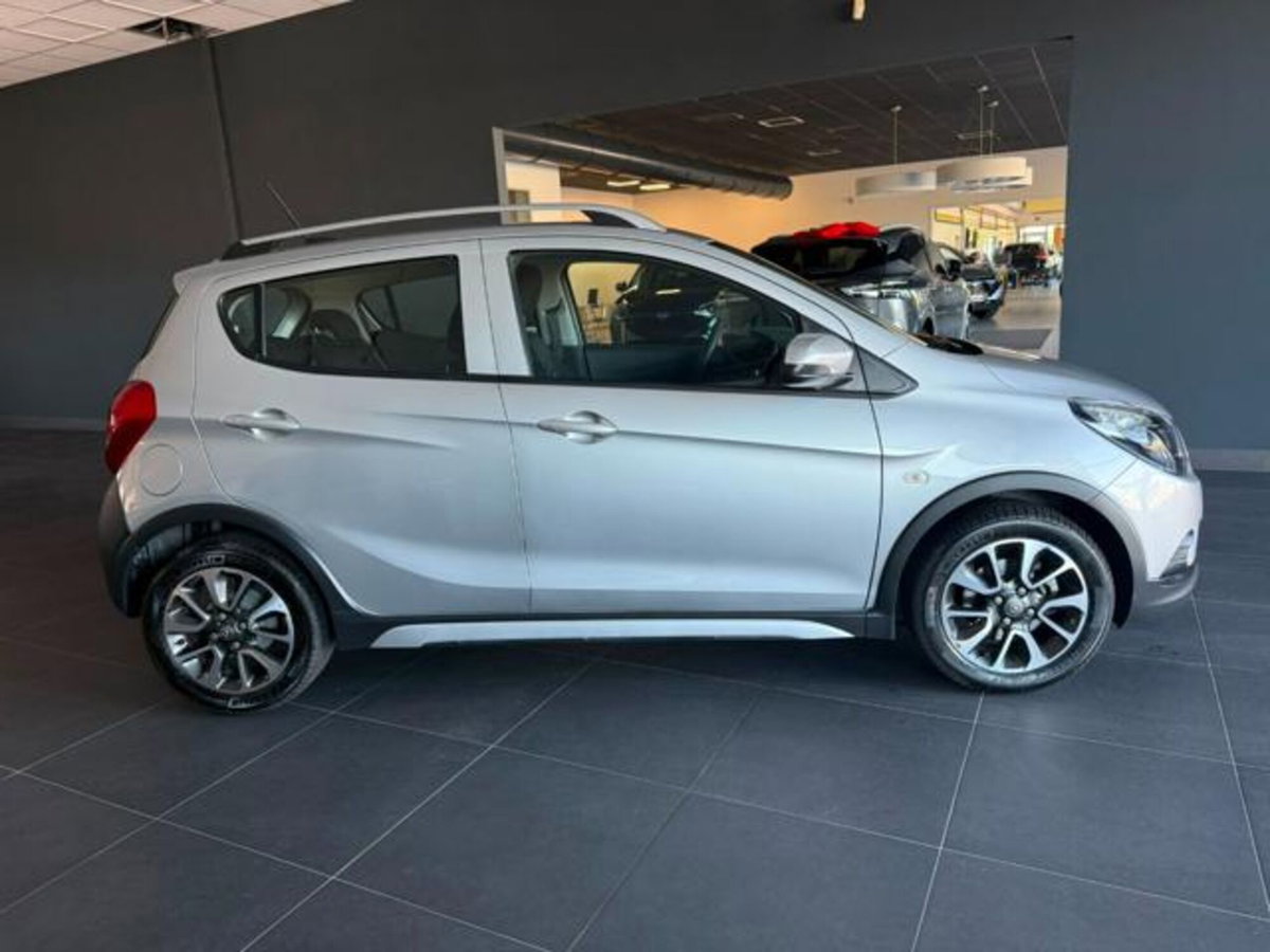 Opel Karl Rocks 1.0 73 CV GPL (6)