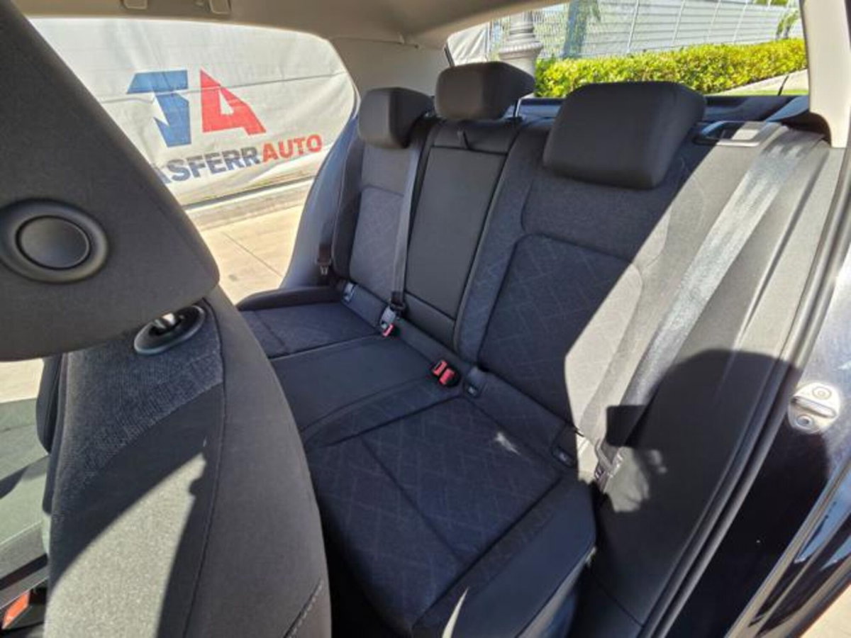 Volkswagen Golf Variant 1.0 eTSI EVO DSG Life (14)