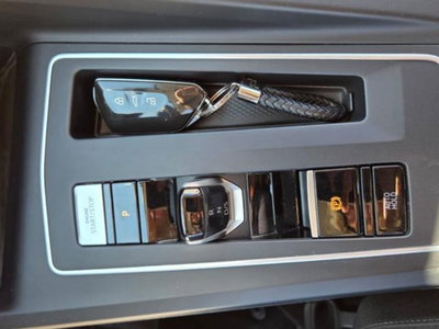 Volkswagen Golf Variant 1.0 eTSI EVO DSG Life (17)