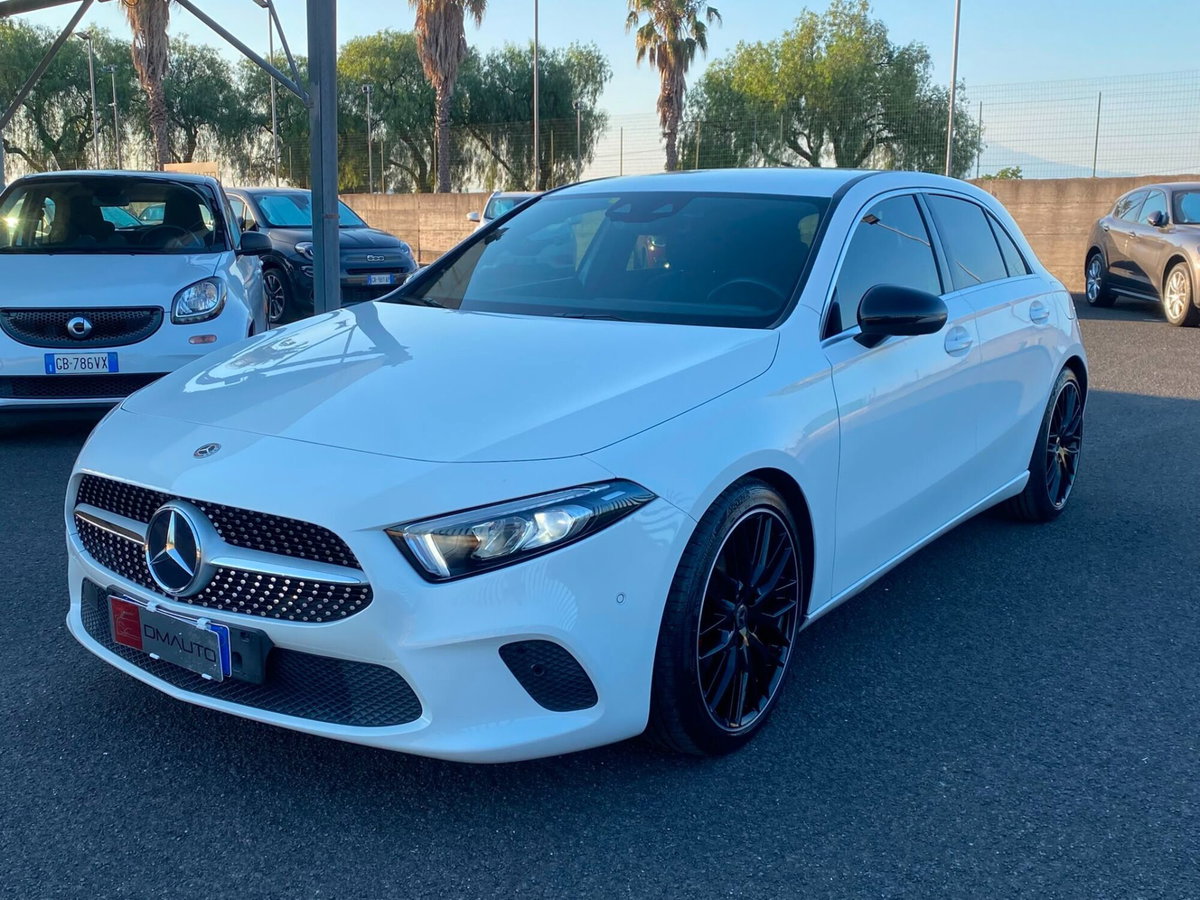Mercedes-Benz Classe A 180 d Automatic Sport (4)
