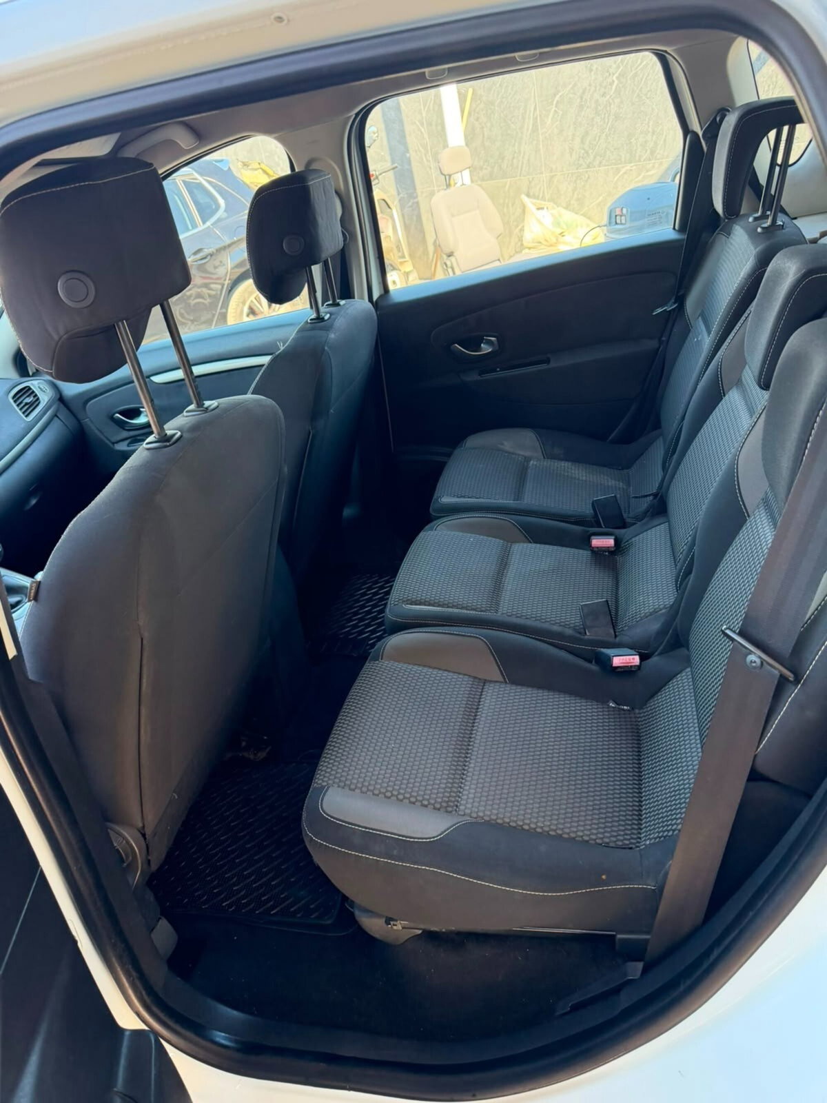 Renault Scenic E-Tech Electric XMod Cross 1.5 dCi 110CV Energy (12)