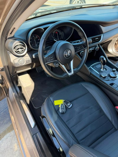 Alfa Romeo Giulia 2.2 Turbodiesel 150 CV AT8 Super (10)