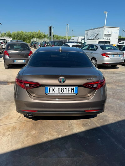 Alfa Romeo Giulia 2.2 Turbodiesel 150 CV AT8 Super (8)