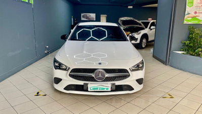 Mercedes-Benz CLA Shooting Brake 180 d Executive auto (2)