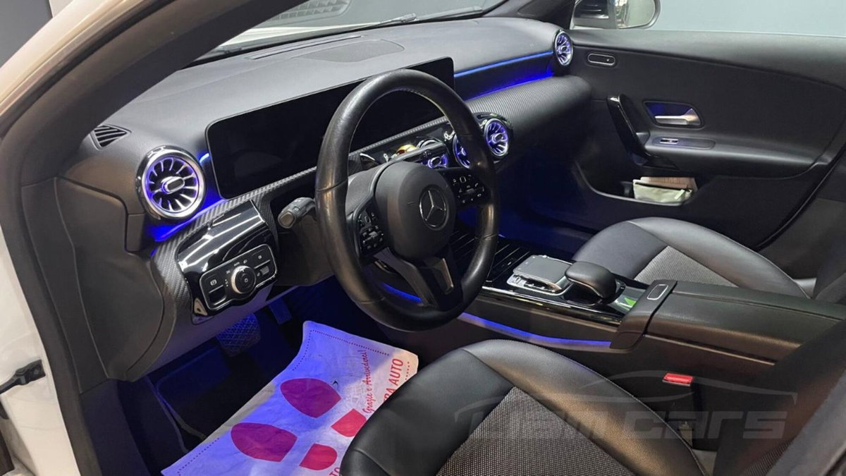 Mercedes-Benz CLA Shooting Brake 180 d Executive auto (6)