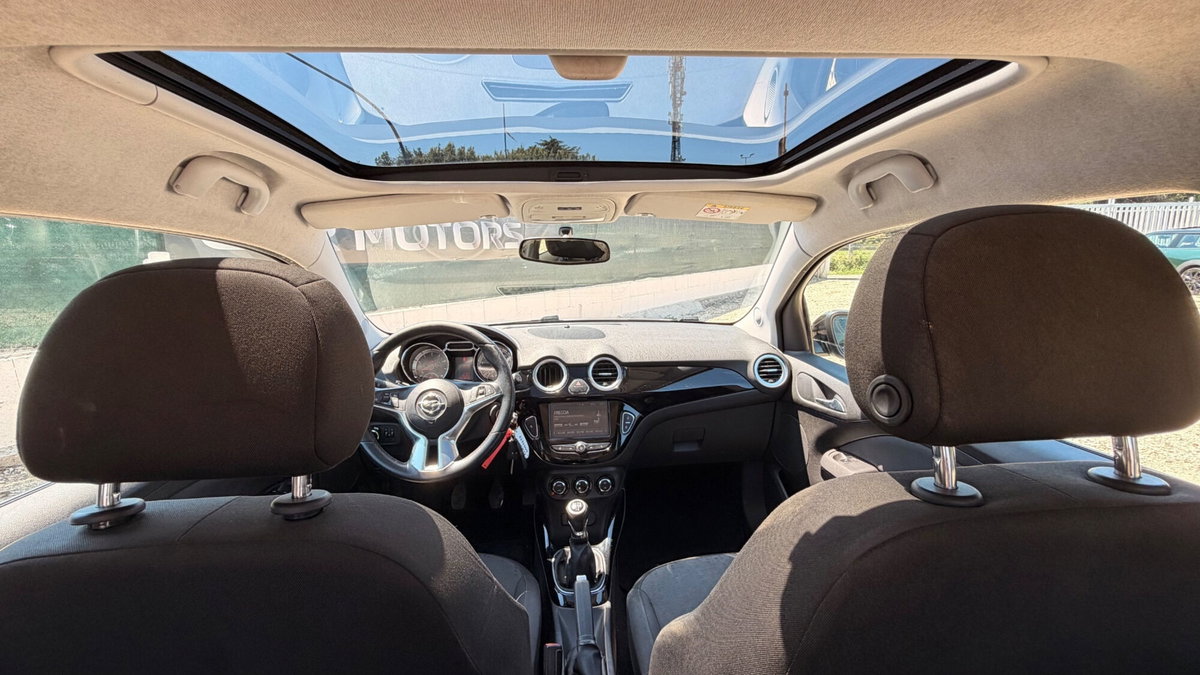 Opel Adam 1.2 70 CV Glam (15)