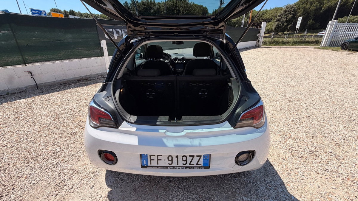 Opel Adam 1.2 70 CV Glam (18)