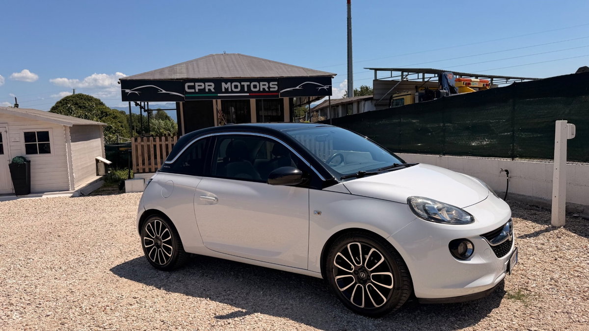 Opel Adam 1.2 70 CV Glam (2)