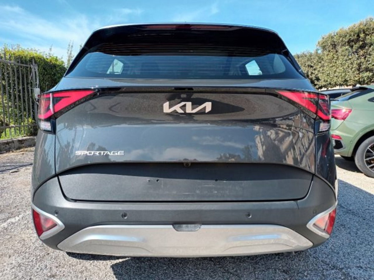 Kia Sportage 1.6 crdi mhev Business dct (5)