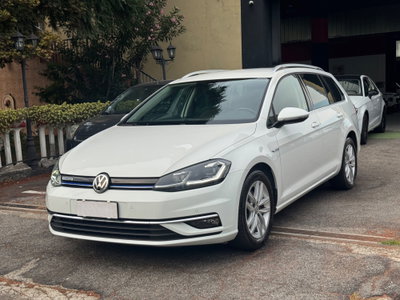 Volkswagen Golf Variant 1.4 TGI DSG Executive BlueMotion (11)