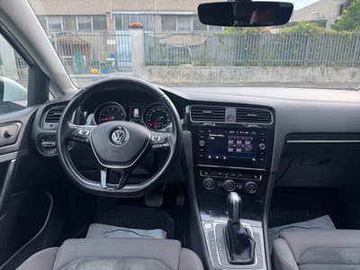 Volkswagen Golf Variant 1.4 TGI DSG Executive BlueMotion (15)
