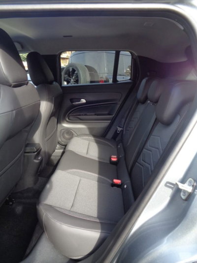Jeep Avenger 1.2 turbo Summit fwd 100cv (6)