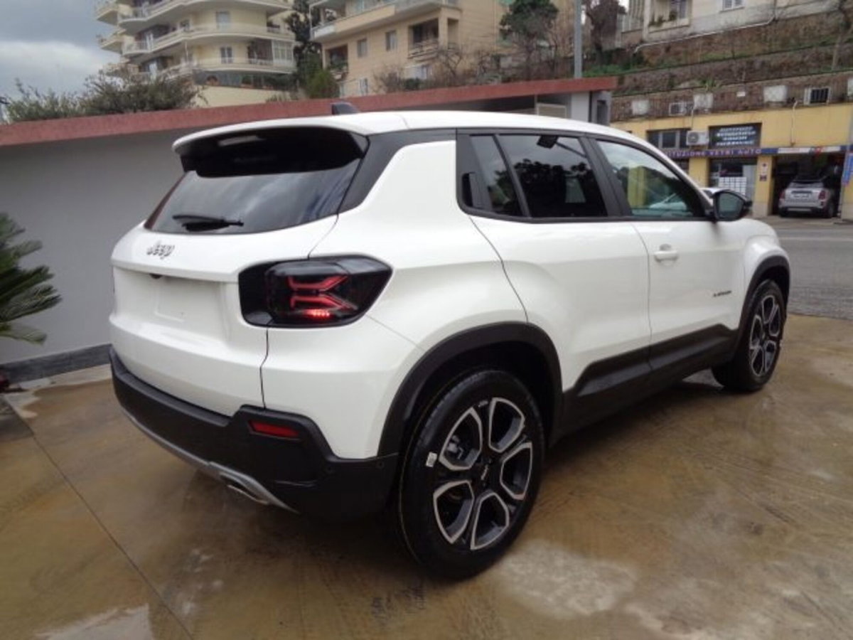 Jeep Avenger 1.2 turbo Summit fwd 100cv (3)