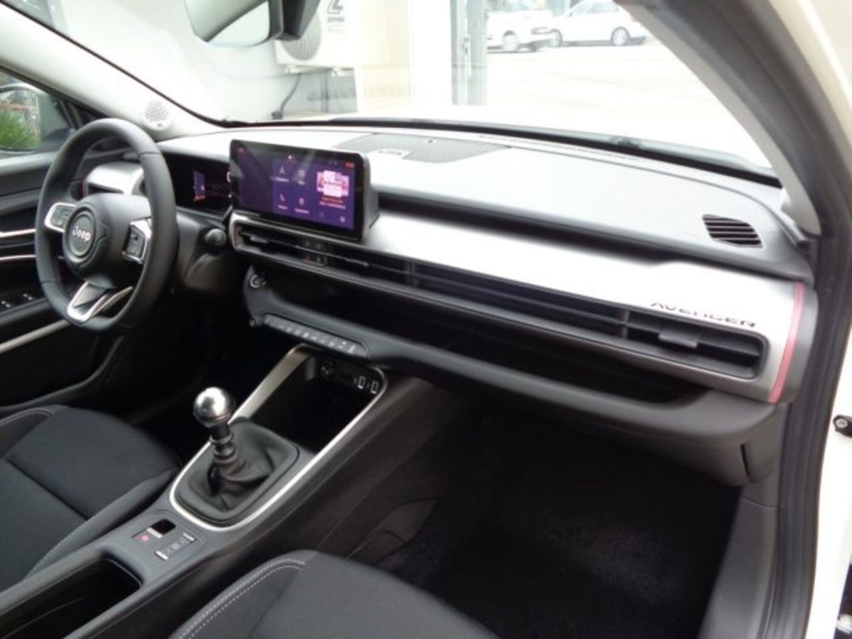 Jeep Avenger 1.2 turbo Summit fwd 100cv (7)
