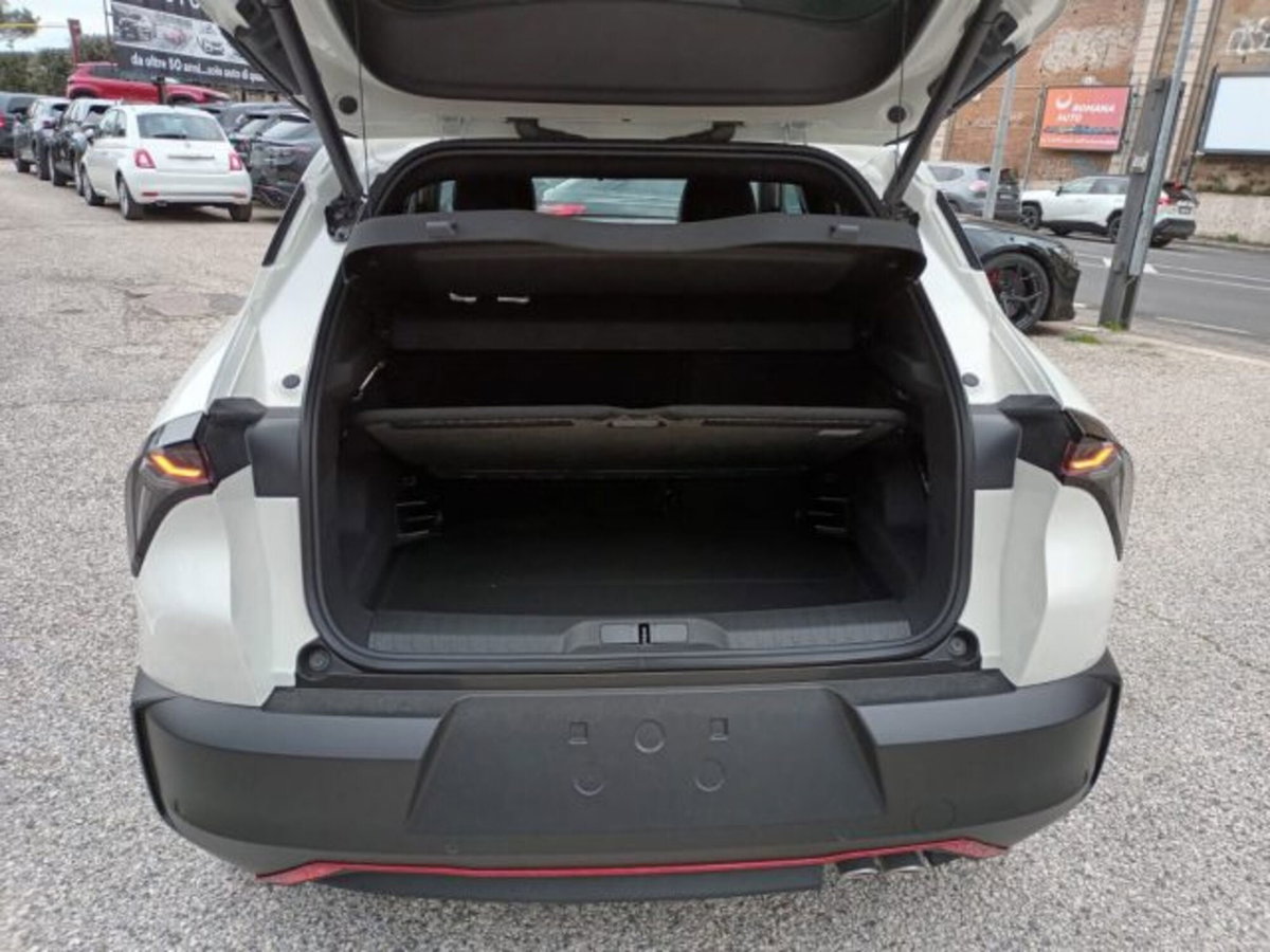Alfa Romeo Junior elettrica Speciale 156cv (17)