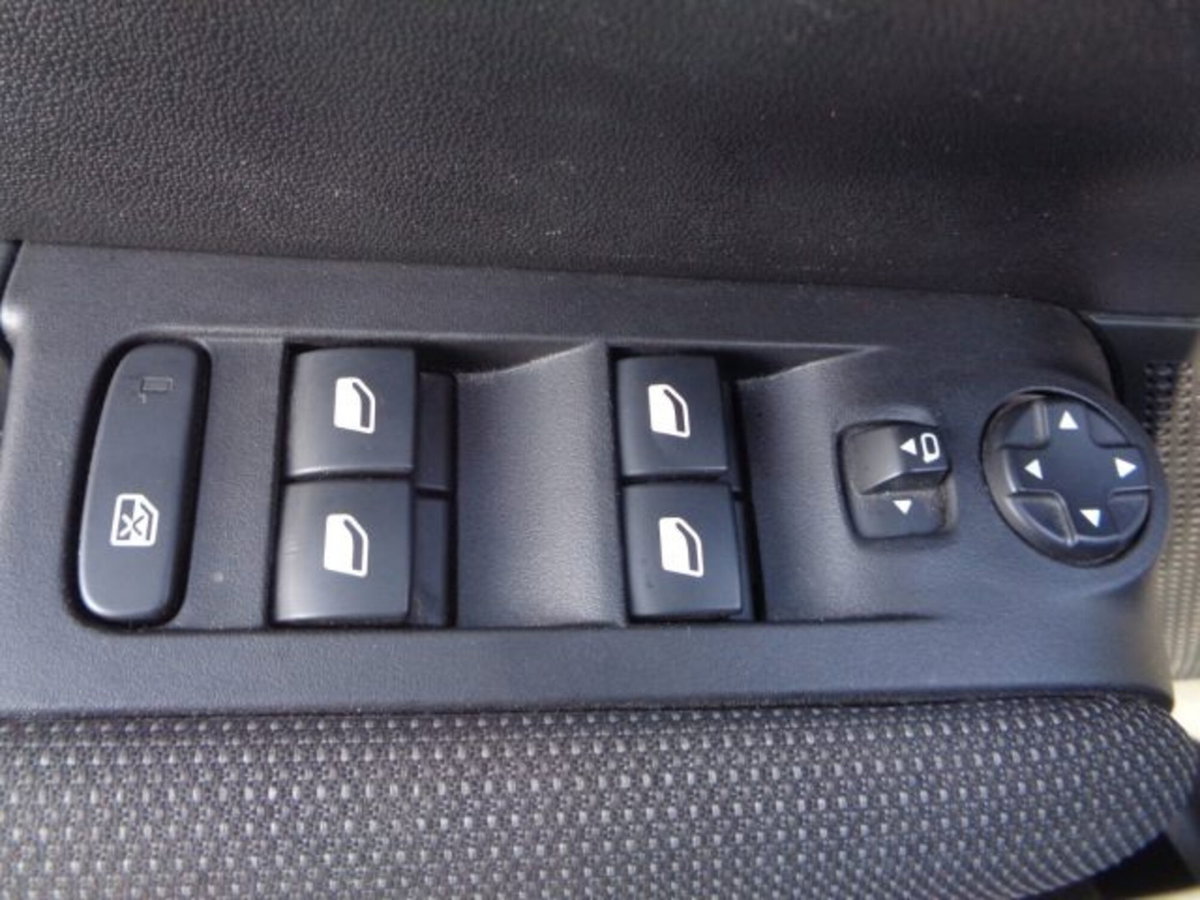 Citroen C3 Aircross BlueHDi 110 S&S Shine Pack (10)