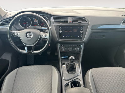 Volkswagen Tiguan 1.6 TDI SCR Sport BlueMotion Technology (11)