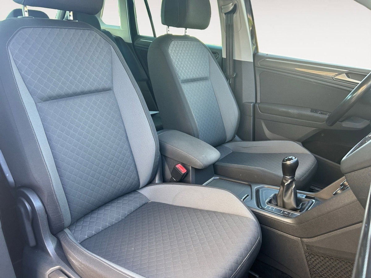Volkswagen Tiguan 1.6 TDI SCR Business BlueMotion Technology (16)