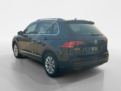Volkswagen Tiguan 1.6 TDI SCR Business BlueMotion Technology (4)