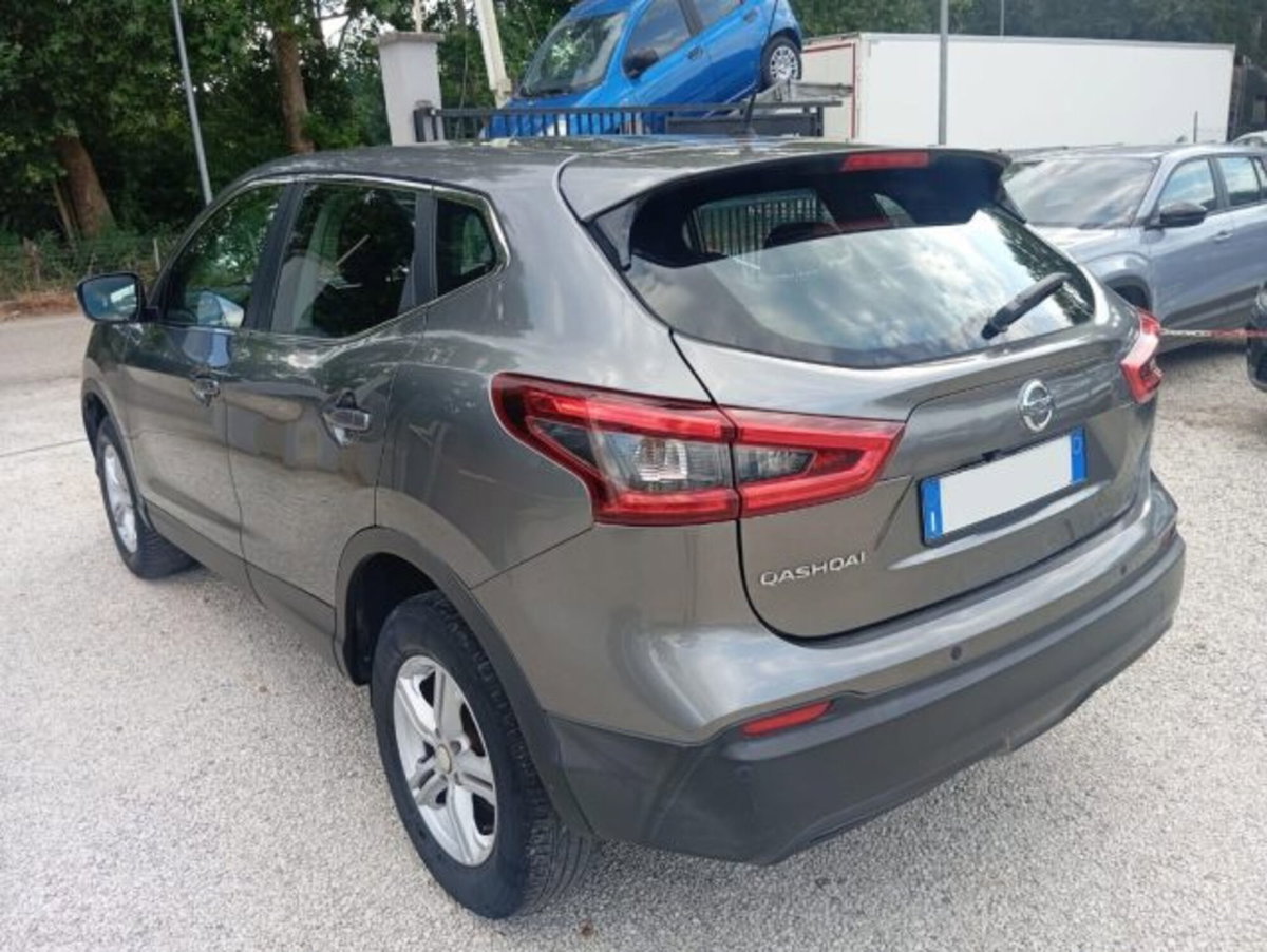 Nissan Qashqai 1.5 dCi 115 CV DCT Visia (4)