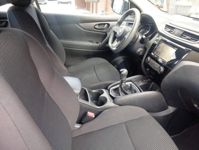 Nissan Qashqai 1.5 dCi 115 CV DCT Visia (9)