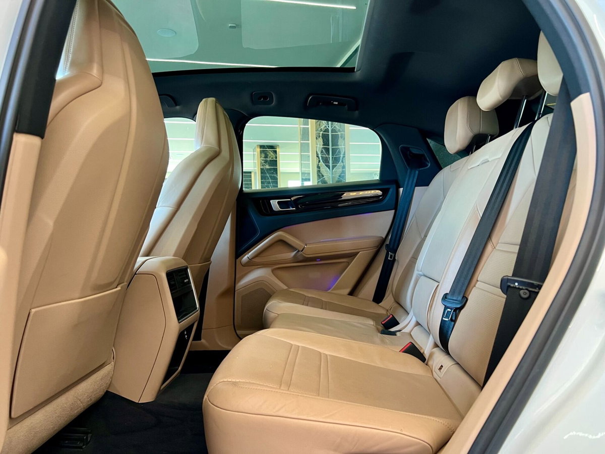 Porsche Cayenne Coupé 3.0 V6 (11)