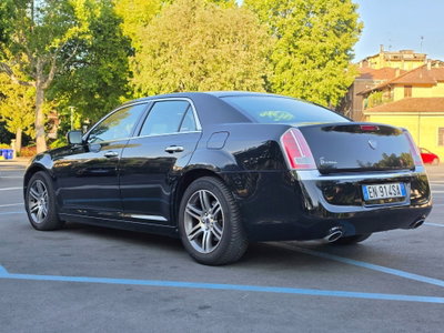 Lancia Thema 3.0 V6 Multijet II 239 CV Executive (6)