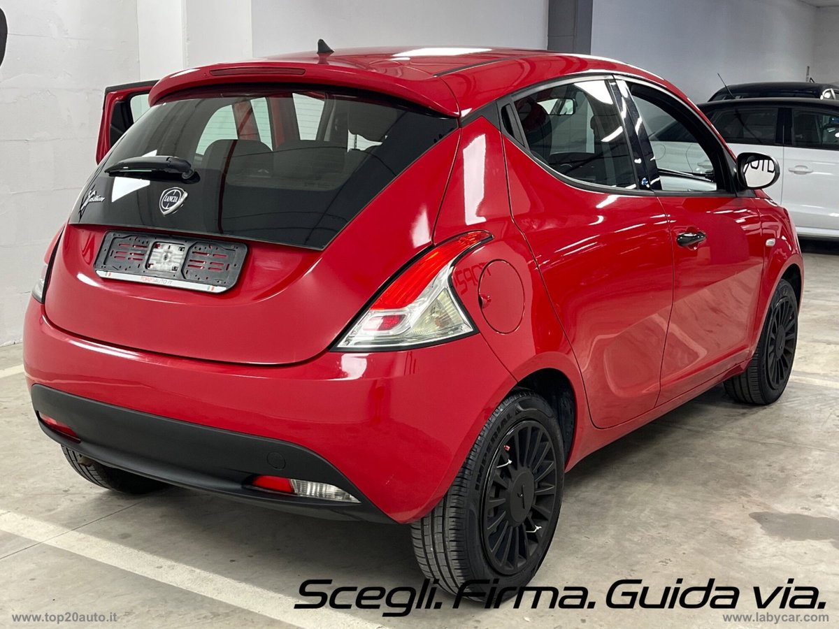 Lancia Ypsilon 1.2 69 CV 5 porte GPL Ecochic Elefantino Blu (3)