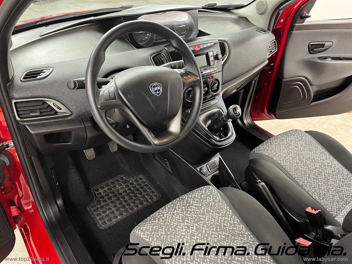 Lancia Ypsilon 1.2 69 CV 5 porte GPL Ecochic Elefantino Blu (5)