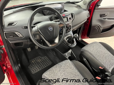 Lancia Ypsilon 1.2 69 CV 5 porte GPL Ecochic Elefantino Blu (5)