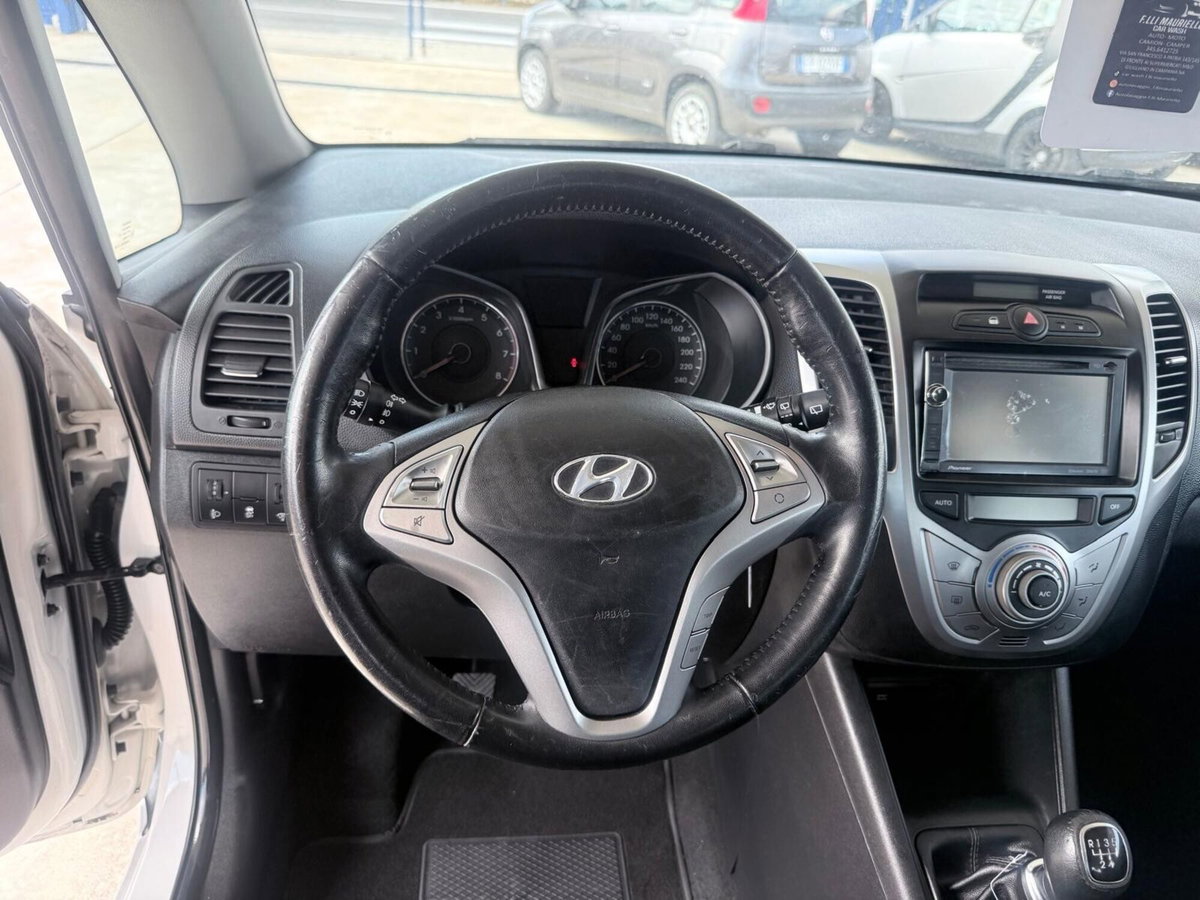 Hyundai ix20 1.4 90 CV Comfort (12)