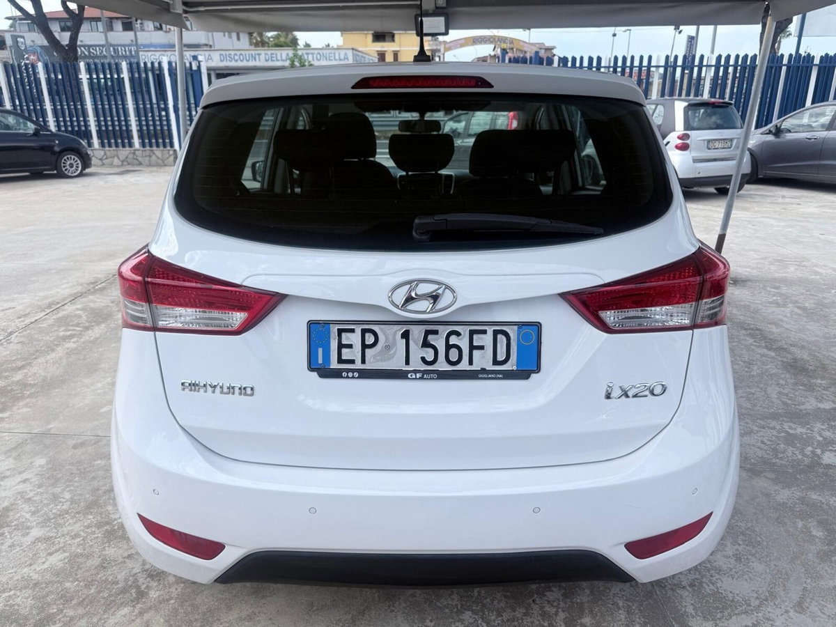 Hyundai ix20 1.4 90 CV Comfort (4)
