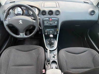 Peugeot 308 2.0 HDi 150CV 5p. Sport (13)