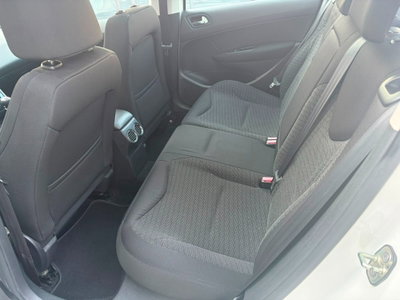 Peugeot 308 2.0 HDi 150CV 5p. Sport (9)