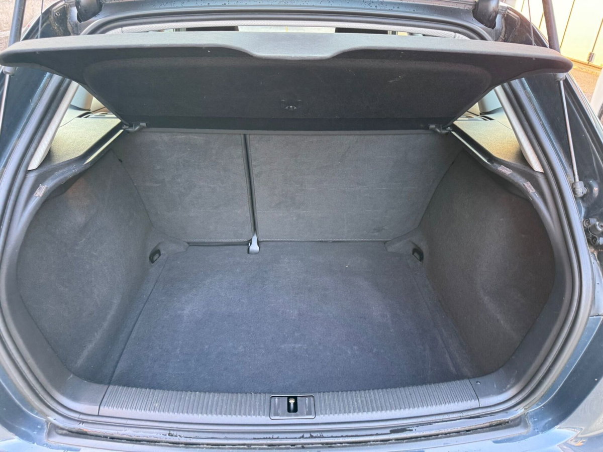 Audi A3 Sportback 1.6 TDI 105 CV CR S tronic Attraction (16)