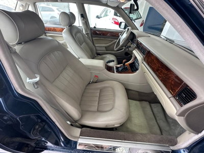 Jaguar XJ6 3.2 cat (10)
